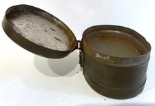 Ancienne petite boîte d'occasion  Giromagny