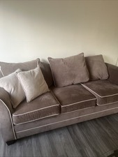 Sofa for sale  Jamaica