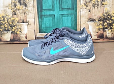 Tênis de corrida Nike feminino 10 na temporada TR 5 819033-013 cinza com cadarço comprar usado  Enviando para Brazil