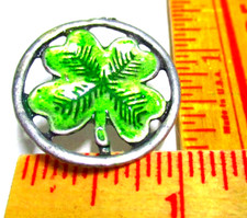Leaf clover pin d'occasion  Expédié en Belgium