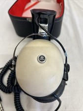 Fones de ouvido estéreo Pioneer SE-50 2 vias com estojo vintage feito no Japão comprar usado Fones de ouvido estéreo Pioneer SE-50 2 vias com estojo vintage feito no Japão comprar usado  Enviando para Brazil