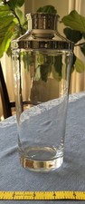 Coqueteleira de vidro e prata um lindo upgrade para seu bar! Sem mono comprar usado  Enviando para Brazil