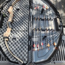Compound bow set for sale  Conroe