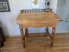 Captain desk for sale  Angwin