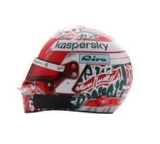 Charles leclerc helmet d'occasion  Expédié en Belgium