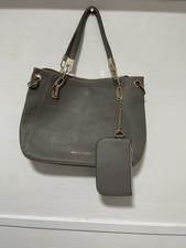 Bolsa de mão Michael Kors cinza seixo com bolsa combinando comprar usado  Enviando para Brazil
