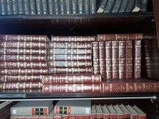 Funk wagnalls encyclopedia for sale  Hyde Park