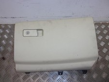 Boite gants infiniti d'occasion  Sainte-Livrade-sur-Lot