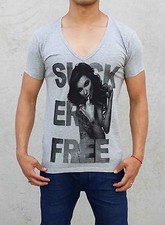 Usado, Nova Camiseta Masculina Cinza Profundo decote em V Camiseta Slim Fit Ventosa Grátis Casual Academia Moda Básica comprar usado  Enviando para Brazil