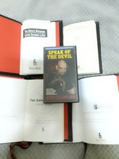 Anton LaVey VHS e livros numerados à mão 1 de 666 Bíblia satânica, caderno do diabo,  comprar usado  Enviando para Brazil