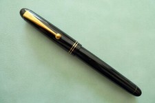Pilot custom fountain for sale  READING