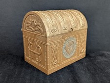 Disney Piratas do Caribe Baú do Tesouro do Homem Morto Caixa de Boneco de Brinquedo Zizzle comprar usado Disney Piratas do Caribe Baú do Tesouro do Homem Morto Caixa de Boneco de Brinquedo Zizzle comprar usado  Enviando para Brazil