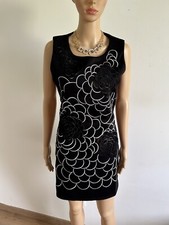 Robe noire blanche d'occasion  Void-Vacon