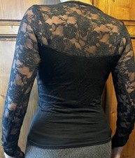 Maglia pizzo maniche usato  Camaiore
