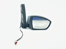 Specchietto retrovisore destro usato Specchietto retrovisore destro usato  Italia