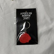 Chaveiro American Horror Story AHS D23 2024 Giveaway cabine FX, usado comprar usado  Enviando para Brazil