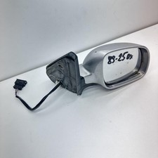 Specchietto retrovisore destro usato  Italia