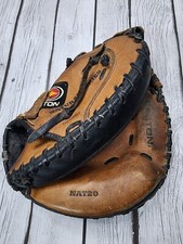 Easton catchers mitt for sale  Magnolia