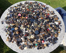 Alte knöpfe konvolut gebraucht kaufen  Nordendorf