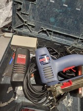 Tacker elektrisch gebraucht kaufen  Gladbeck