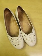 Gabor ladies ivory for sale  NEW MALDEN