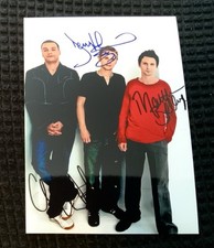 Pop group muse for sale  STEVENAGE