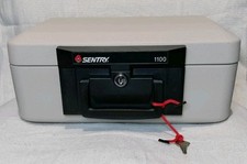 Sentry 1100 portable for sale  Oak Lawn