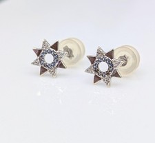 Boucles oreilles blanc d'occasion Boucles oreilles blanc d'occasion  Les Mureaux