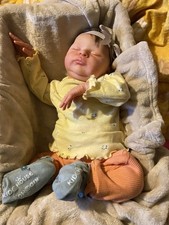 Authentic reborn laura d'occasion  Expédié en Belgium