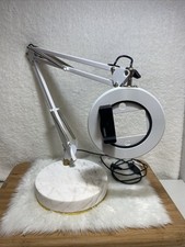 Abajur branco de lona com base de madeira ponderada para mídia social home office comprar usado Abajur branco de lona com base de madeira ponderada para mídia social home office comprar usado  Enviando para Brazil