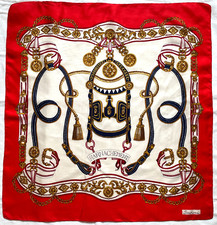 Sevini silk scarf d'occasion  Expédié en Belgium