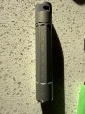 Lanterna LED Snap-on ECF950 prata comprimento 4,75” operada por bateria comprar usado Lanterna LED Snap-on ECF950 prata comprimento 4,75” operada por bateria comprar usado  Enviando para Brazil