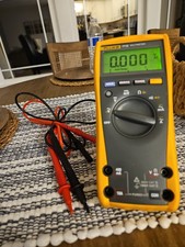 Fluke digital multimeter for sale  Mineral