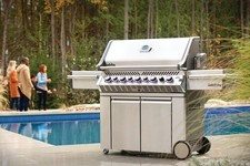 Napoleon prestige pro for sale  MILTON KEYNES