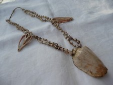Southern shell necklace d'occasion  Expédié en Belgium