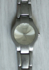 Montre gucci femme d'occasion  Choisy-le-Roi