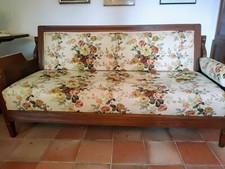 Divano noce intagliato usato  Capoliveri