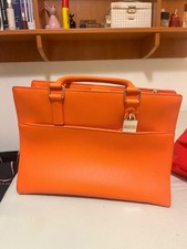 Borsa donna valentino usato  Catania