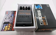 Pedal de distorção BOSS MT-2 Metal Zone 'efeitos de guitarra' 2008 com caixa original comprar usado Pedal de distorção BOSS MT-2 Metal Zone 'efeitos de guitarra' 2008 com caixa original comprar usado  Enviando para Brazil