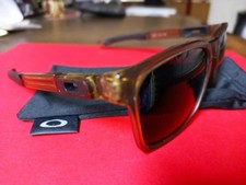 Occhiali sole oakley usato  Castel di Sangro