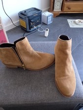 Schuh galaxy tab for sale  ASHINGTON