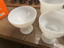 Assortment milk glass for sale  Clermont