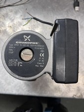 Circolatore grundfos type usato  Vaprio d'Agogna