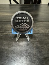 Logotipo decalque emblema para-lama Jeep Trail classificação 4x4 fabricante de equipamento original fábrica, usado comprar usado  Enviando para Brazil