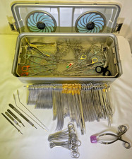 Usado, Conjunto de 135 peças de cirurgia abdominal Codman Major e estojo de esterilização cirurgia geral comprar usado Usado, Conjunto de 135 peças de cirurgia abdominal Codman Major e estojo de esterilização cirurgia geral comprar usado  Enviando para Brazil