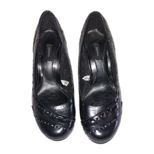 Euc 6.5 womens for sale  Millersburg
