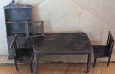 Vintage J.P Co. Buffet, Cadeiras e Armário de Plástico Casa de Bonecas Miniatura Marrom comprar usado  Enviando para Brazil