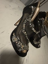 Tacchi jimmy choo usato  Spedire a Italy