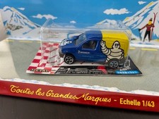 Miniature majorette import d'occasion  Quincy-Voisins
