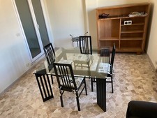 Tavolo quadrato cristallo usato  Roma
